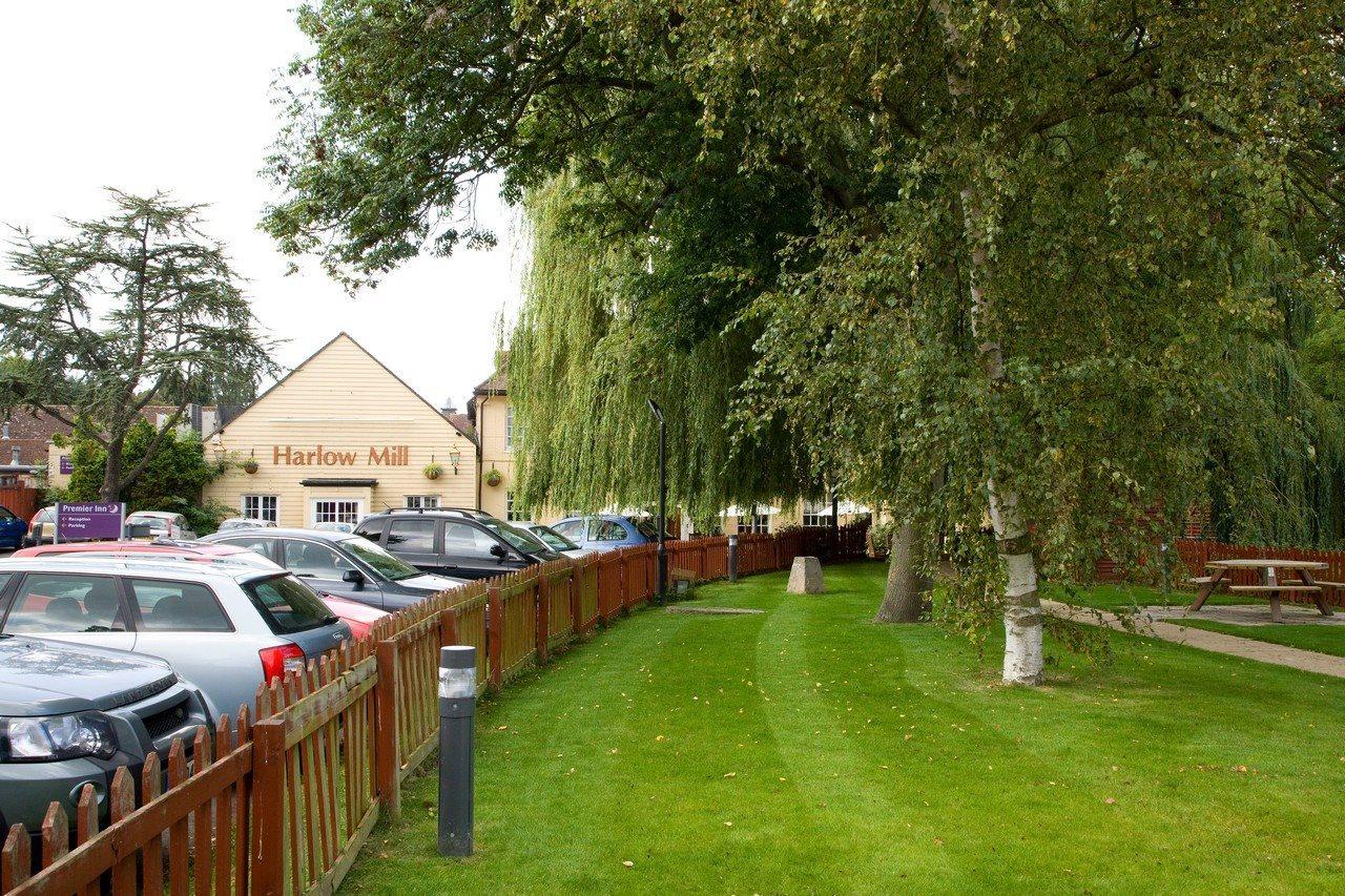Premier Inn Harlow Exteriör bild