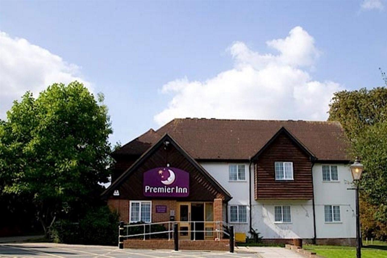 Premier Inn Harlow Exteriör bild
