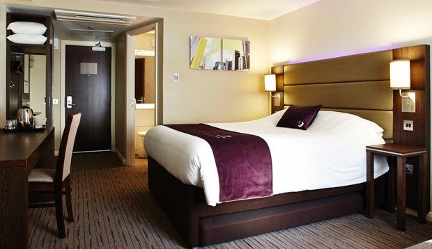 Premier Inn Harlow Exteriör bild